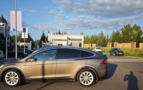 Tesla Model X I, 2016 год, 3 000 000 рублей, 15 фотография