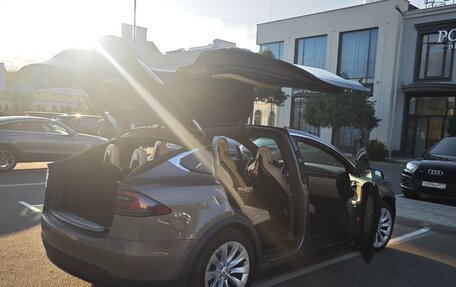 Tesla Model X I, 2016 год, 3 000 000 рублей, 26 фотография