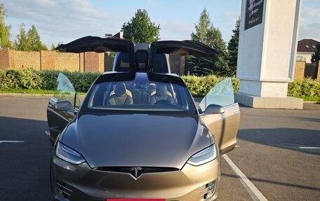 Tesla Model X I, 2016 год, 3 000 000 рублей, 21 фотография