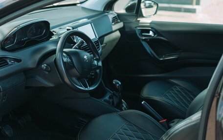 Peugeot 208 II, 2013 год, 432 000 рублей, 9 фотография