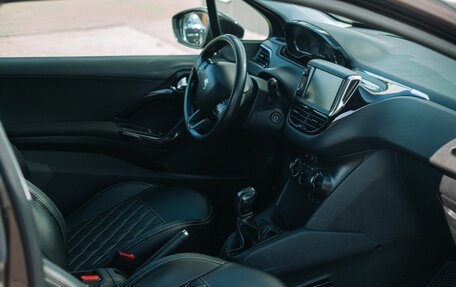 Peugeot 208 II, 2013 год, 432 000 рублей, 11 фотография