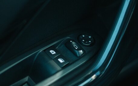 Peugeot 208 II, 2013 год, 432 000 рублей, 13 фотография