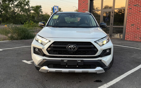 Toyota RAV4, 2025 год, 3 970 000 рублей, 2 фотография