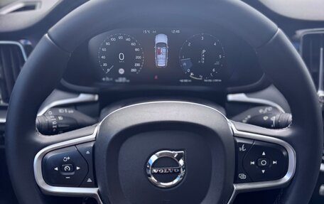Volvo V60 II, 2019 год, 2 300 000 рублей, 4 фотография