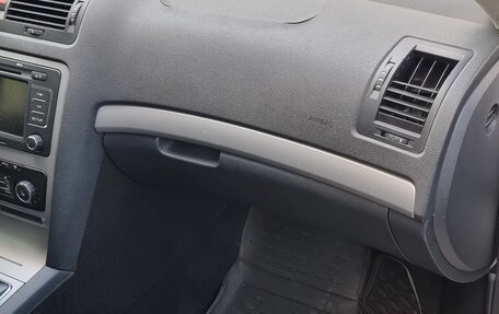 Skoda Octavia, 2012 год, 640 000 рублей, 9 фотография
