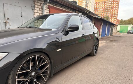 BMW 3 серия, 2011 год, 850 000 рублей, 4 фотография