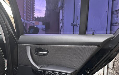 BMW 3 серия, 2011 год, 850 000 рублей, 10 фотография