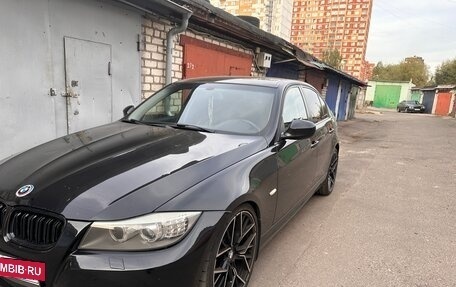 BMW 3 серия, 2011 год, 850 000 рублей, 3 фотография