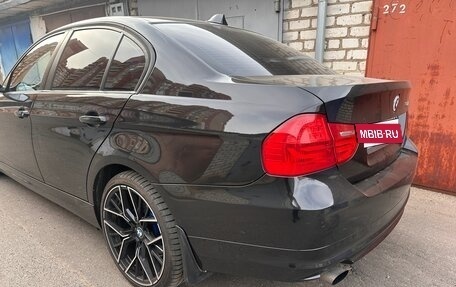 BMW 3 серия, 2011 год, 850 000 рублей, 5 фотография