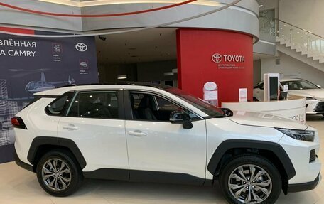 Toyota RAV4, 2025 год, 4 550 000 рублей, 3 фотография