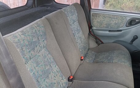 Chevrolet Niva I рестайлинг, 2004 год, 280 000 рублей, 5 фотография