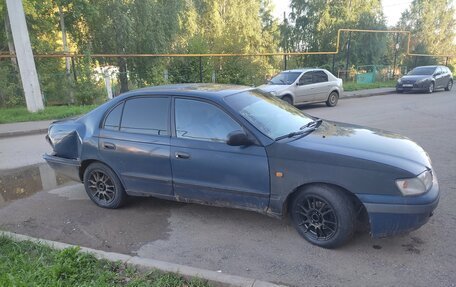 Toyota Carina, 1994 год, 120 000 рублей, 3 фотография