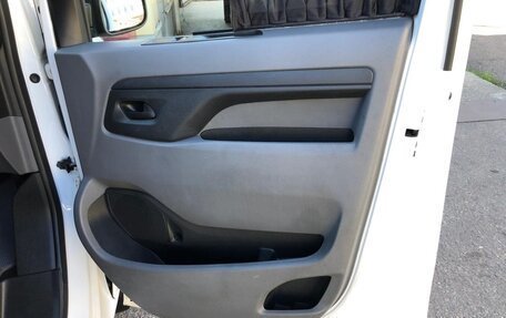 Peugeot Expert, 2020 год, 2 000 000 рублей, 11 фотография