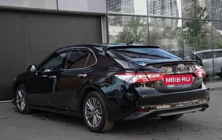 Toyota Camry, 2020 год, 2 800 000 рублей, 7 фотография