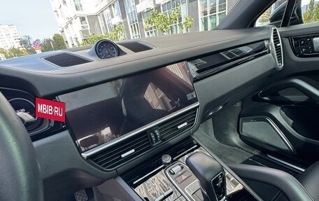Porsche Cayenne III, 2021 год, 10 240 000 рублей, 16 фотография