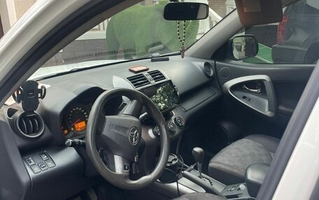 Toyota RAV4, 2010 год, 1 300 000 рублей, 10 фотография