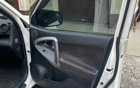 Toyota RAV4, 2010 год, 1 300 000 рублей, 16 фотография