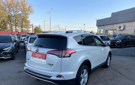 Toyota RAV4, 2019 год, 2 730 000 рублей, 3 фотография