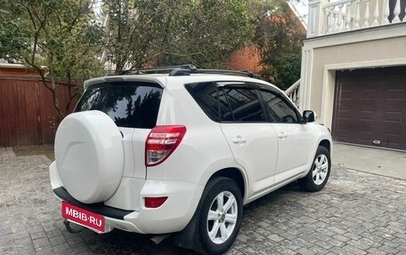 Toyota RAV4, 2010 год, 1 300 000 рублей, 4 фотография