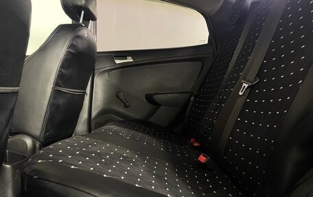 Hyundai Solaris II рестайлинг, 2012 год, 556 000 рублей, 19 фотография