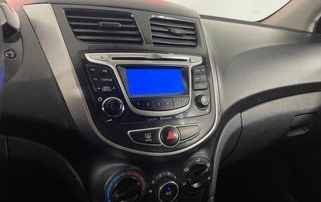 Hyundai Solaris II рестайлинг, 2012 год, 556 000 рублей, 15 фотография