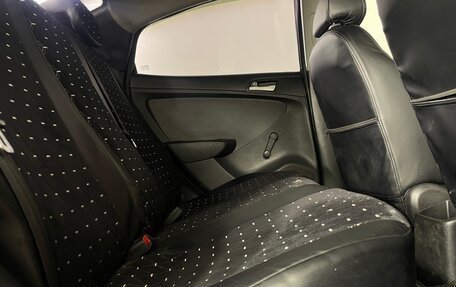 Hyundai Solaris II рестайлинг, 2012 год, 556 000 рублей, 20 фотография