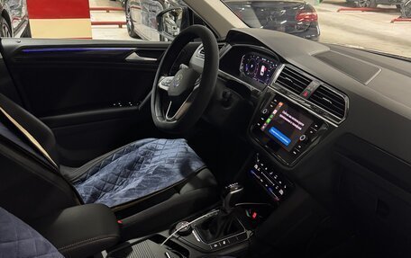 Volkswagen Tiguan II, 2021 год, 3 600 000 рублей, 6 фотография