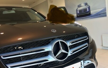 Mercedes-Benz GLC, 2018 год, 3 500 000 рублей, 2 фотография