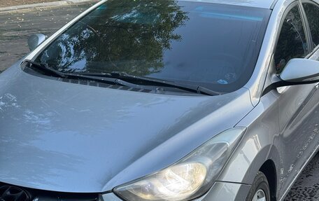 Hyundai Elantra V, 2012 год, 720 000 рублей, 3 фотография