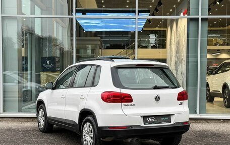 Volkswagen Tiguan I, 2012 год, 1 065 000 рублей, 7 фотография