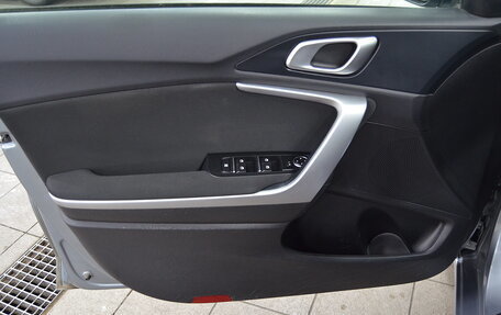 KIA cee'd III, 2018 год, 1 420 000 рублей, 8 фотография