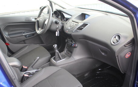 Ford Fiesta, 2015 год, 740 000 рублей, 9 фотография