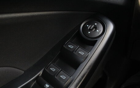 Ford Fiesta, 2015 год, 740 000 рублей, 23 фотография