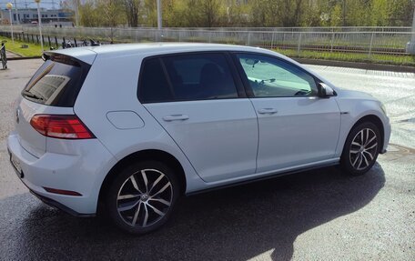Volkswagen Golf VII, 2018 год, 1 950 000 рублей, 4 фотография