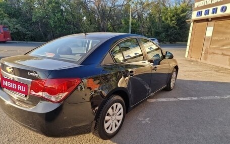 Chevrolet Cruze II, 2013 год, 875 000 рублей, 3 фотография