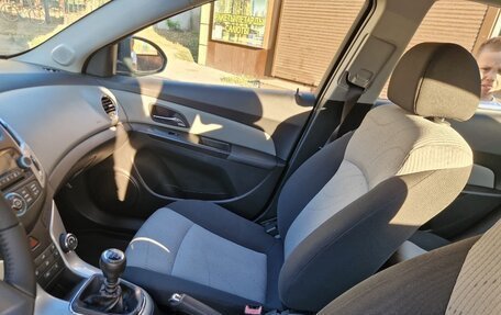 Chevrolet Cruze II, 2013 год, 875 000 рублей, 13 фотография