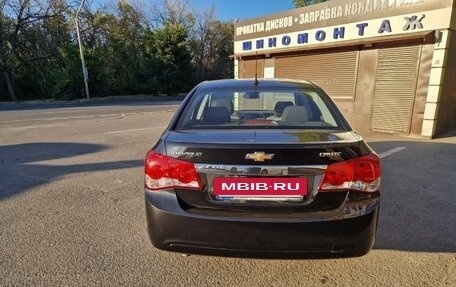 Chevrolet Cruze II, 2013 год, 875 000 рублей, 4 фотография