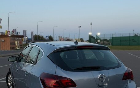Opel Astra J, 2011 год, 580 000 рублей, 3 фотография