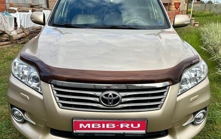 Toyota RAV4, 2012 год, 1 450 000 рублей, 4 фотография