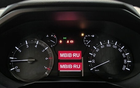 Toyota Land Cruiser Prado 150 рестайлинг 2, 2018 год, 4 020 000 рублей, 17 фотография