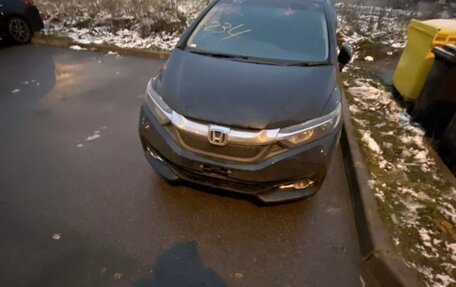 Honda Shuttle II, 2015 год, 1 350 000 рублей, 10 фотография