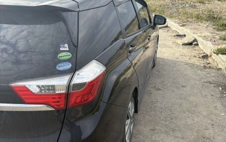 Honda Shuttle II, 2015 год, 1 350 000 рублей, 19 фотография