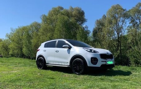 KIA Sportage IV рестайлинг, 2018 год, 2 000 000 рублей, 2 фотография
