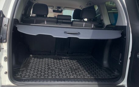 Toyota Land Cruiser Prado 150 рестайлинг 2, 2019 год, 7 100 000 рублей, 6 фотография