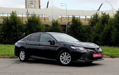 Toyota Camry, 2019 год, 2 650 000 рублей, 1 фотография