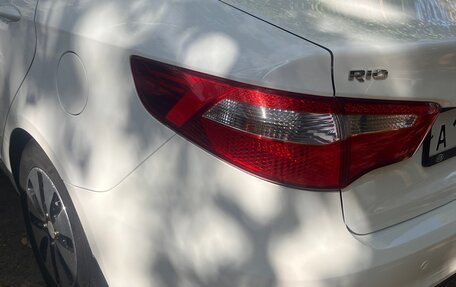 KIA Rio III рестайлинг, 2015 год, 895 000 рублей, 4 фотография