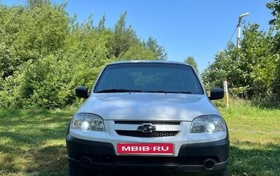 Chevrolet Niva I рестайлинг, 2017 год, 730 000 рублей, 1 фотография