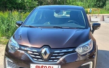 Renault Kaptur I рестайлинг, 2020 год, 1 560 000 рублей, 2 фотография