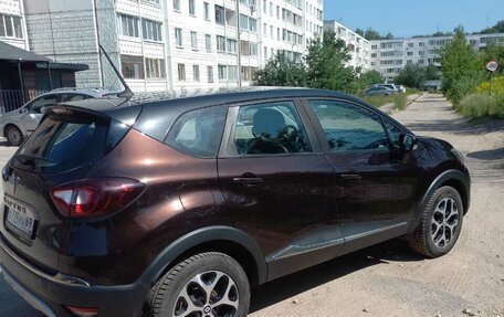 Renault Kaptur I рестайлинг, 2020 год, 1 560 000 рублей, 9 фотография