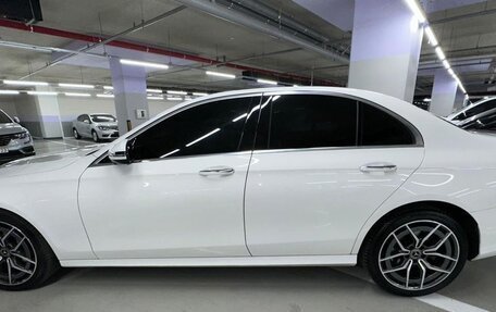 Mercedes-Benz E-Класс, 2020 год, 4 450 000 рублей, 12 фотография